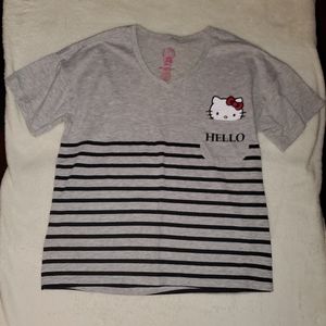 Hello Kitty T-shirt 👕